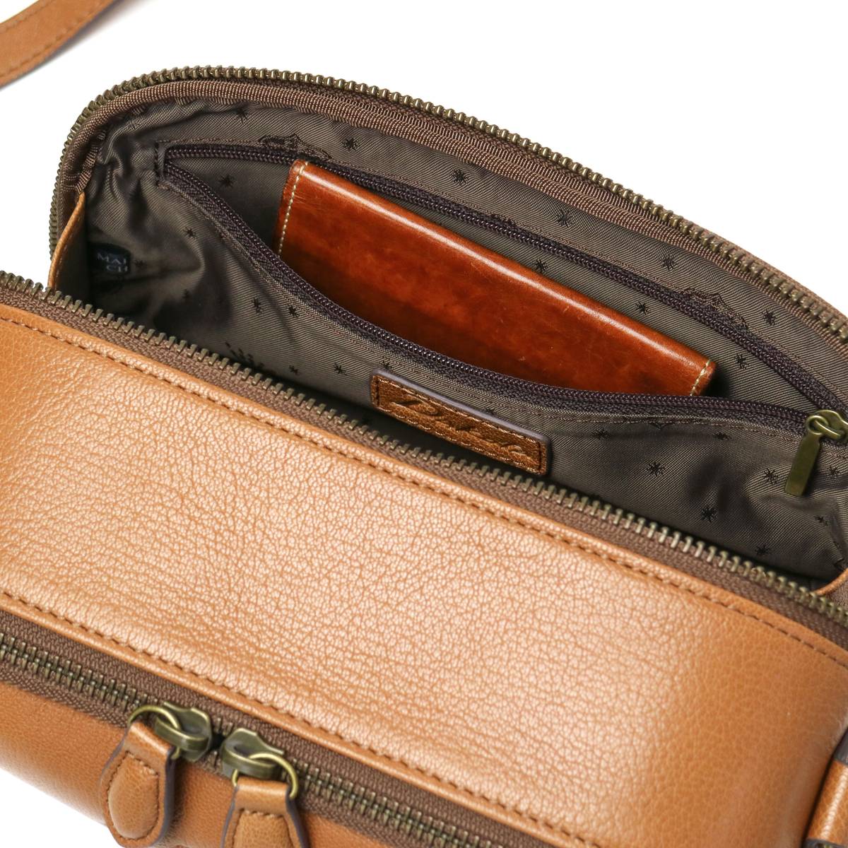 【美品】Dakota  アミューズ  ショルダーバッグ　ウォレットショルダー ショルダーバッグ 純正公式