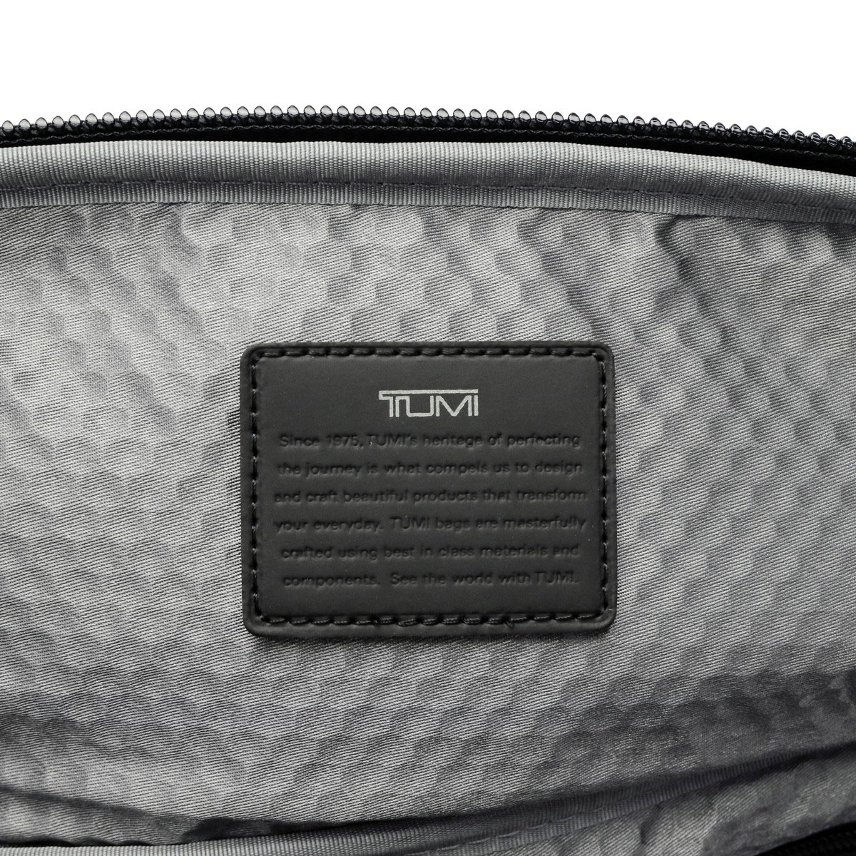 正規品5年保証】TUMI トゥミ ALPHA BRAVO 「ケリー」スリング 正規品5年保証】TUMI トゥミ ALPHA BRAVO 「ケリー」スリング