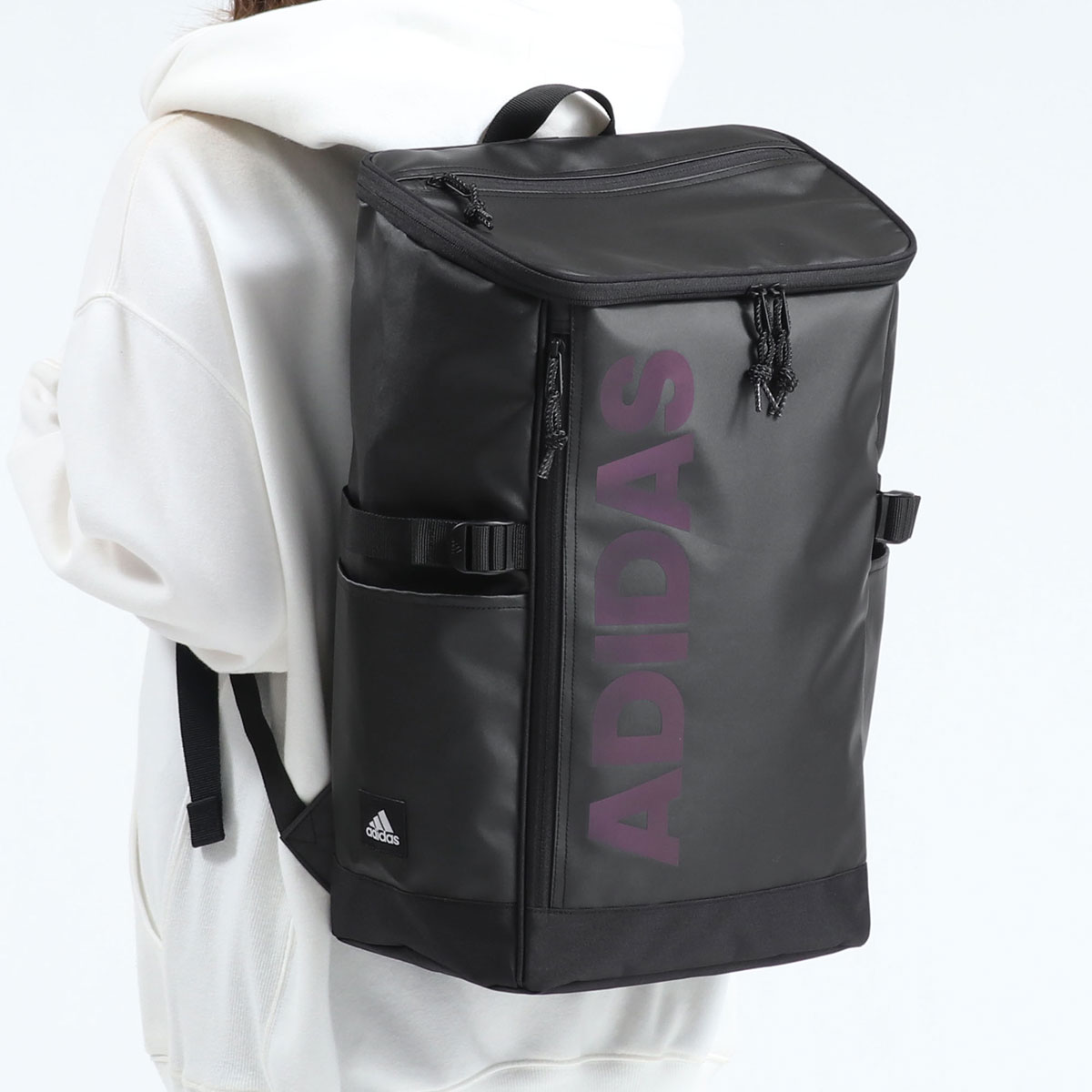 セール30 Off Adidas アディダス リュックサック 25l 正規販売店 カバン 小物の専門店のギャレリアモール