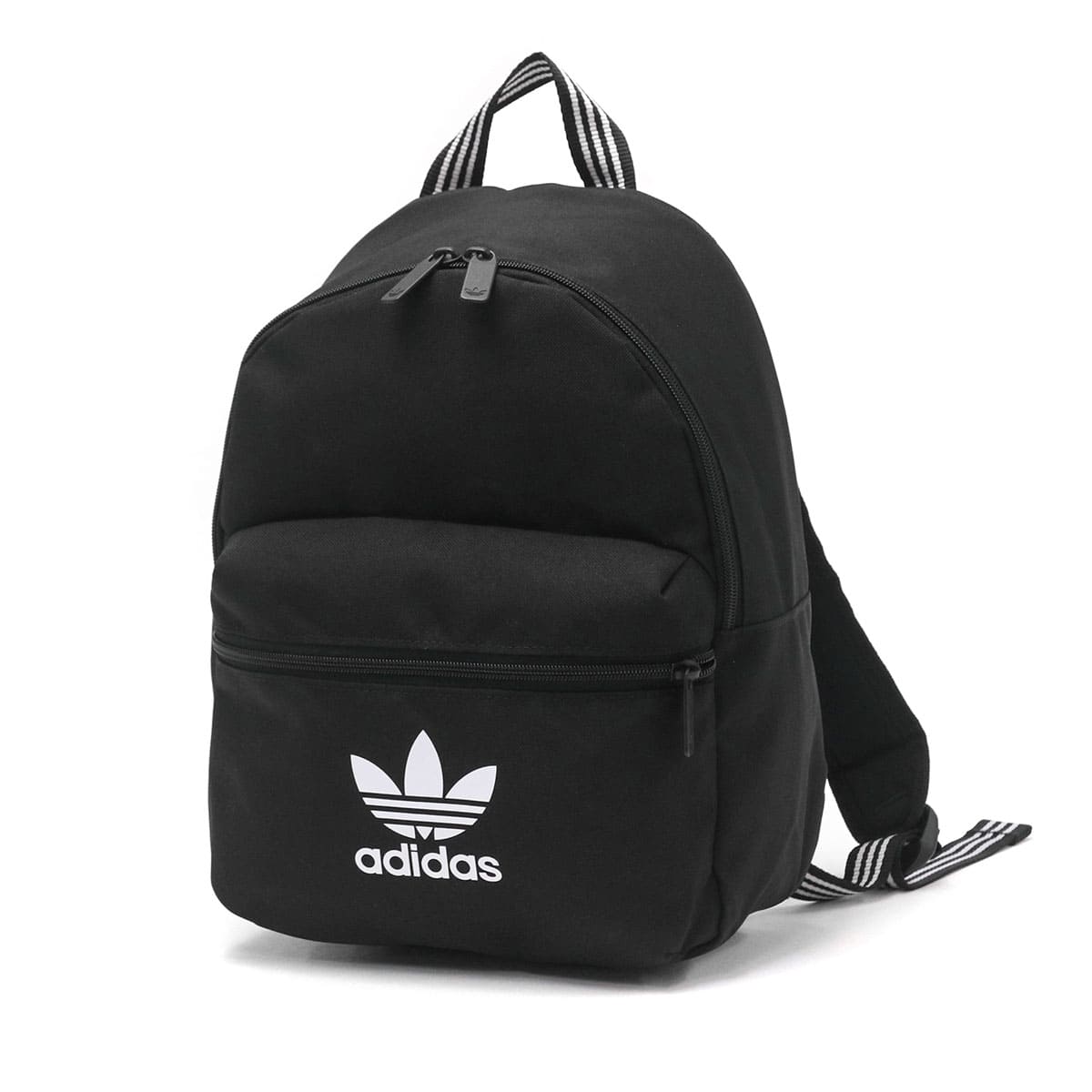 adidasオリジナルクラシックバッグ