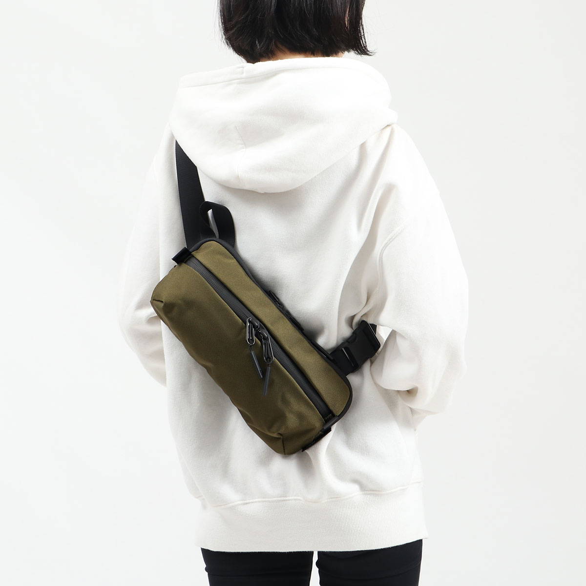 Aer エアー Travel Collection Day Sling 2 ボディバッグ|【正規販売