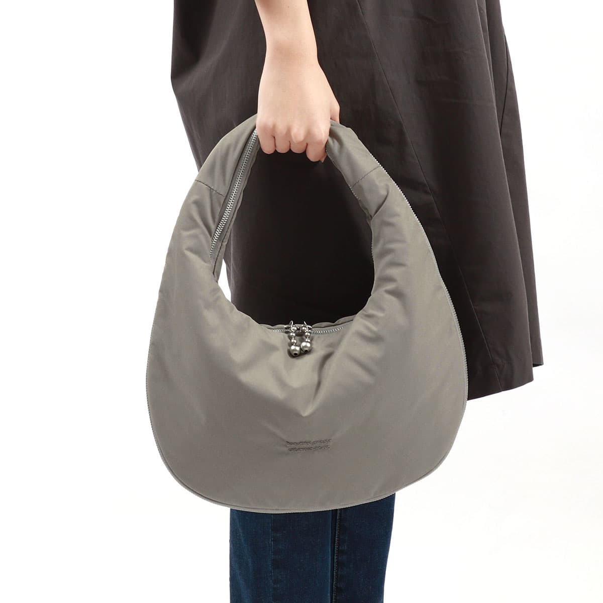 beautiful people ビューティフルピープル mobius bag in nylon twill 
