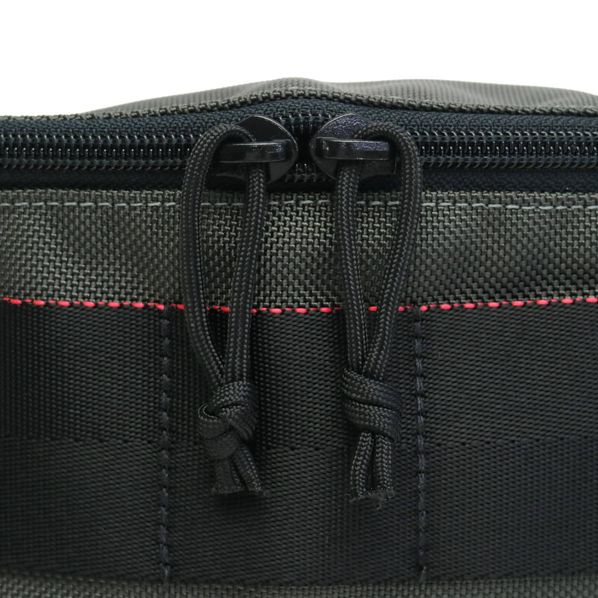 日本正規品】BRIEFING ブリーフィング TRIPOD ボディバッグ BRF071219 