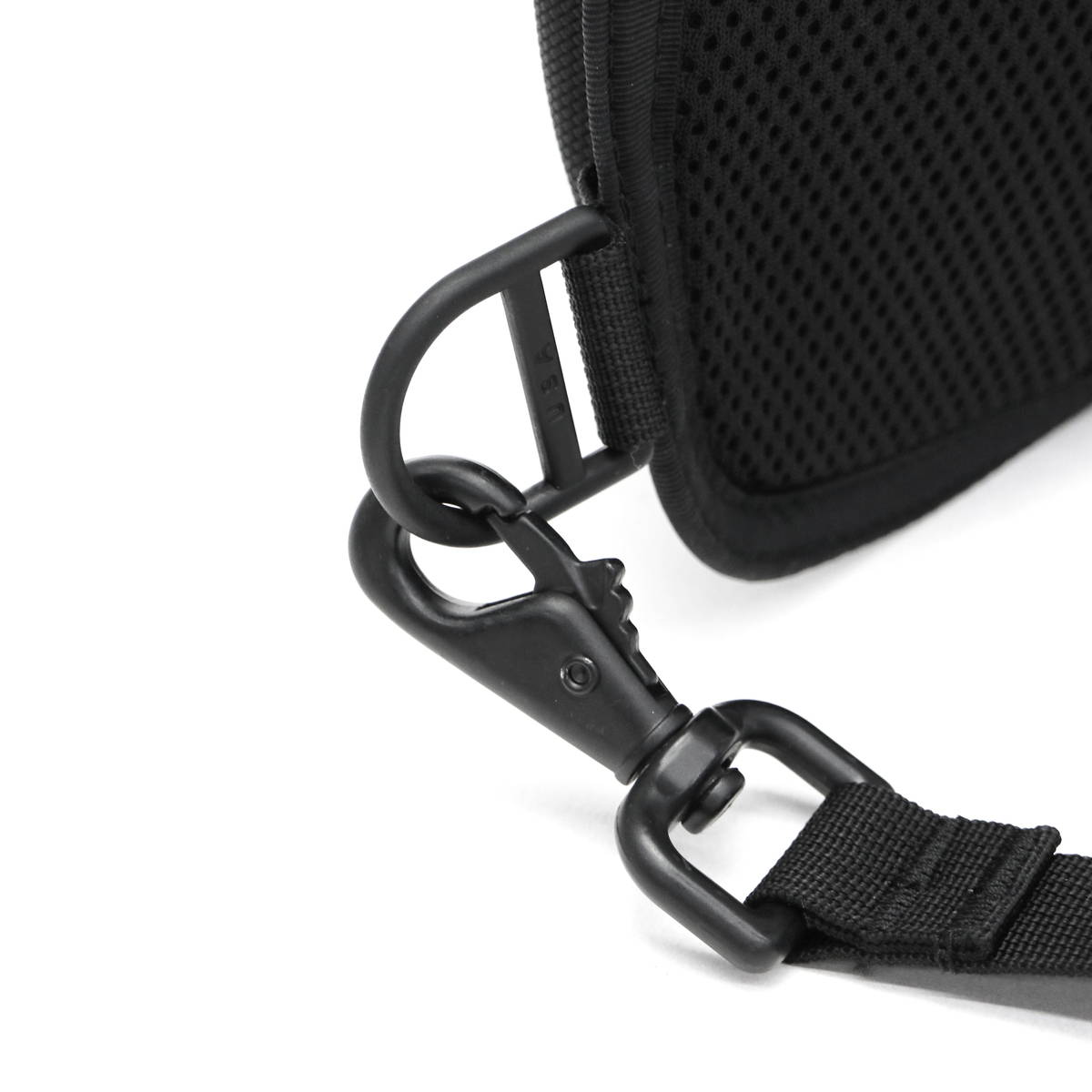 日本正規品】BRIEFING ブリーフィング CLOUD TRIPPER ショルダー 日本正規品】BRIEFING ブリーフィング CLOUD TRIPPER ショルダー