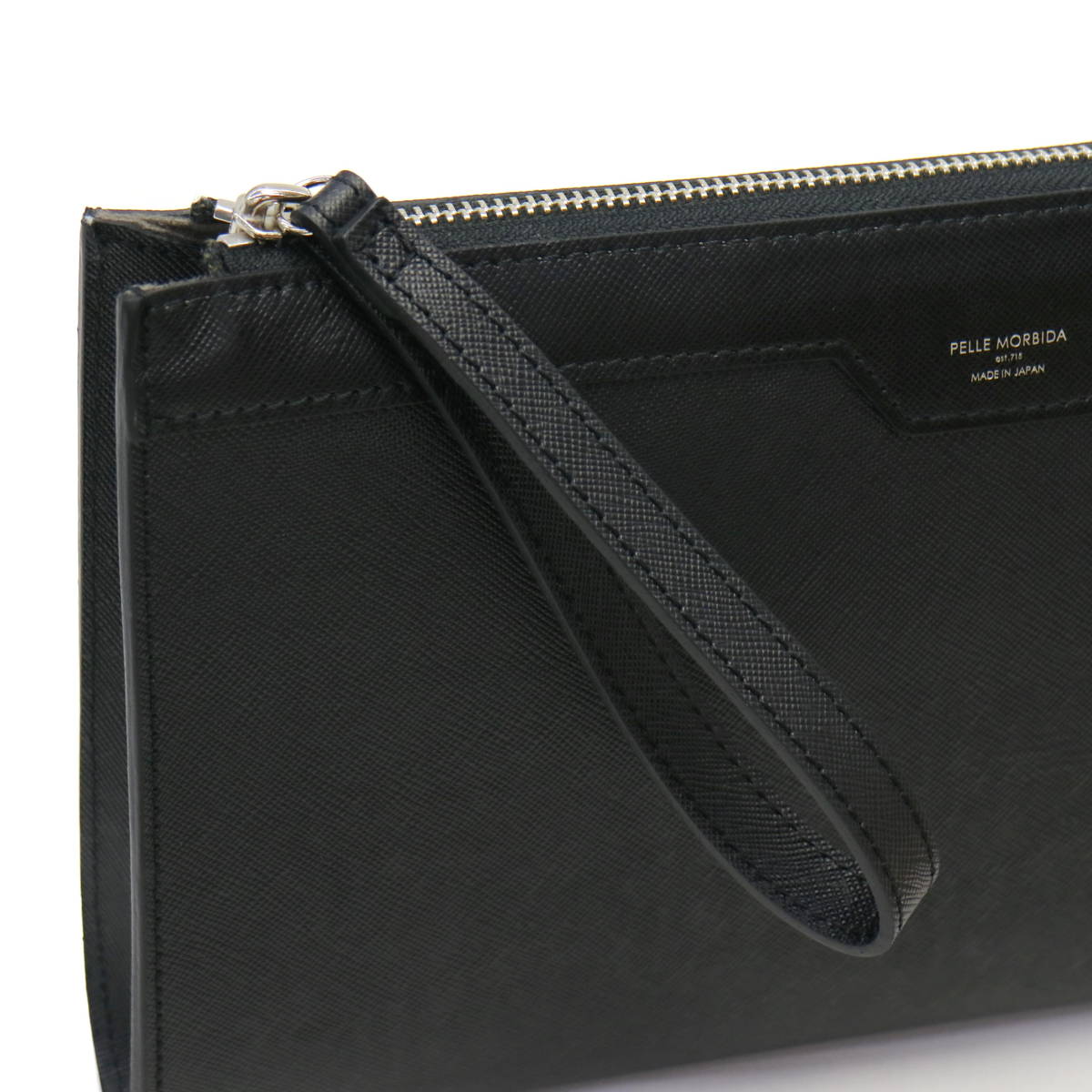tumi lindley wristlet