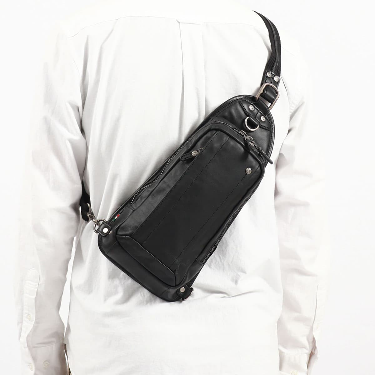 入手困難　tough タフ　ビッグジップ　バッグ　超美品 入手困難 tough タフ ビッグジップ バッグ 超美品 入手困難