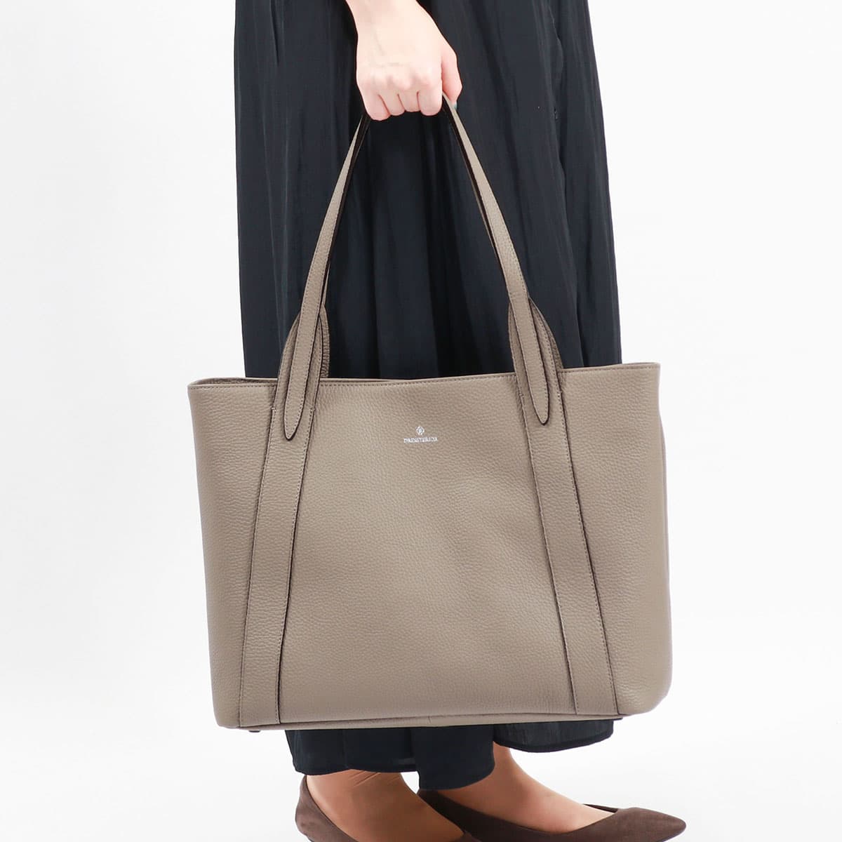 DRESSTERIOR ドレステリア Cavalier トートバッグ 861712｜【正規販売