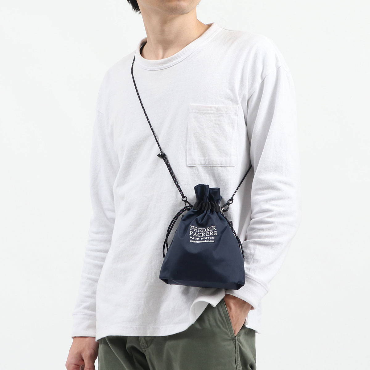 日本正規品】FREDRIK PACKERS フレドリックパッカーズ 210D PINION POUCH ショルダーバッグ|【正規 販売店】カバン・小物の専門店のギャレリアモール 日本正規品】FREDRIK PACKERS フレドリックパッカーズ 210D PINION POUCH ショルダーバッグ|【正規 販売店】カバン・小物の専門店のギャレリアモール