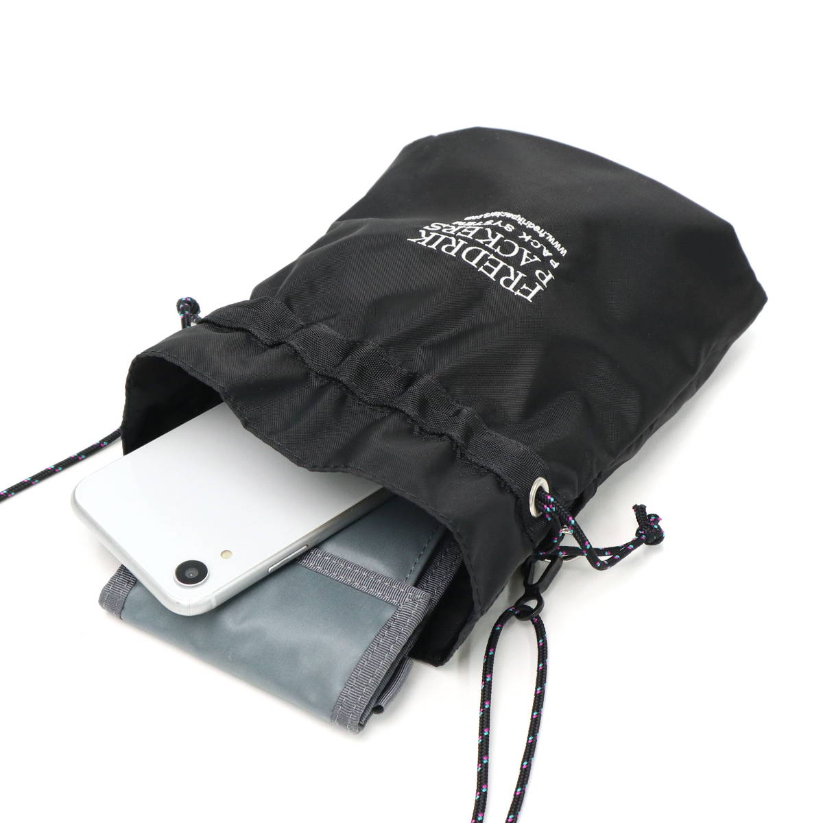 日本正規品】FREDRIK PACKERS フレドリックパッカーズ 210D 日本正規品】FREDRIK PACKERS フレドリックパッカーズ 210D