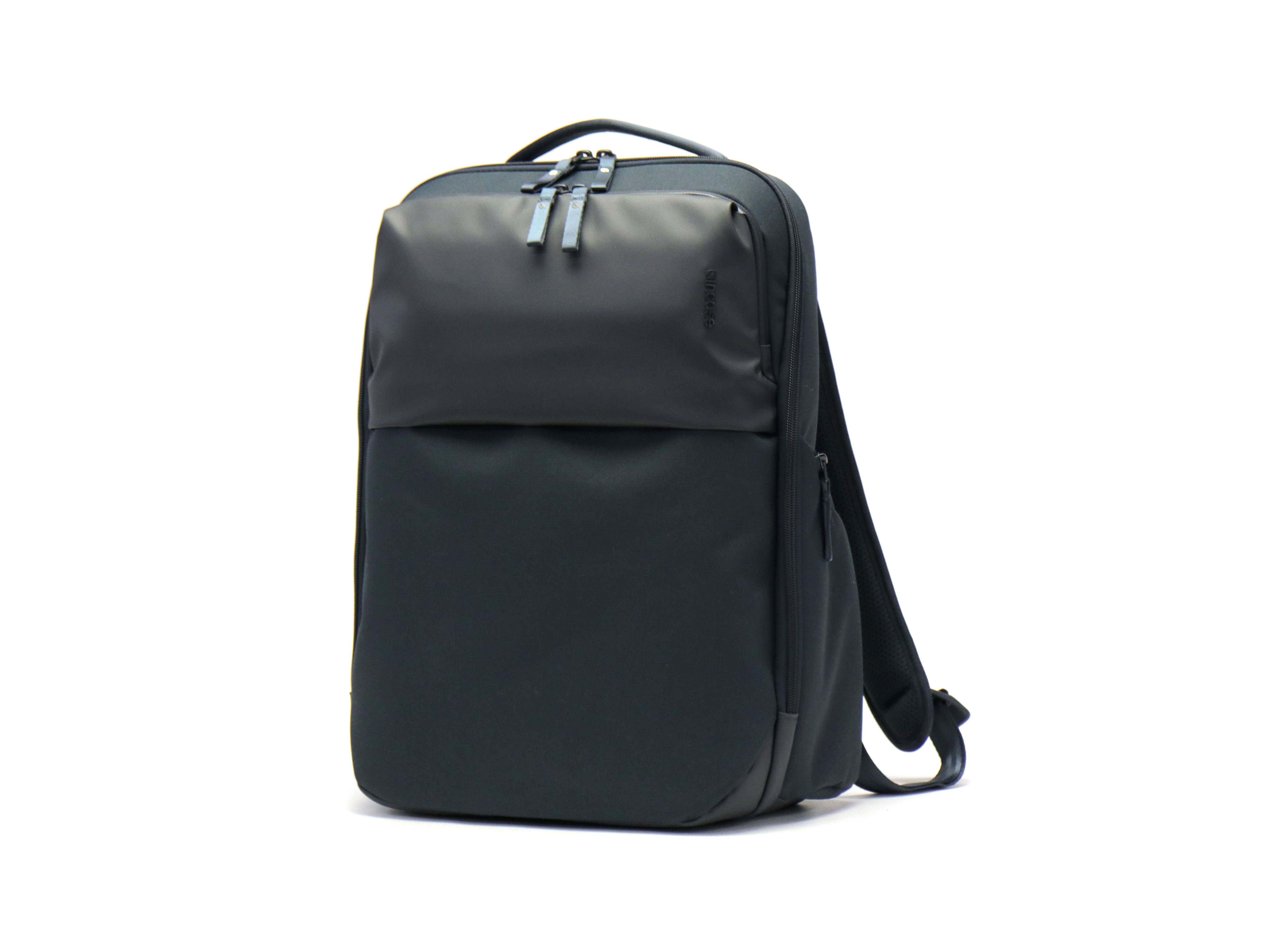 日本正規品】incase インケース A.R.C. Daypack 20.9L リュック