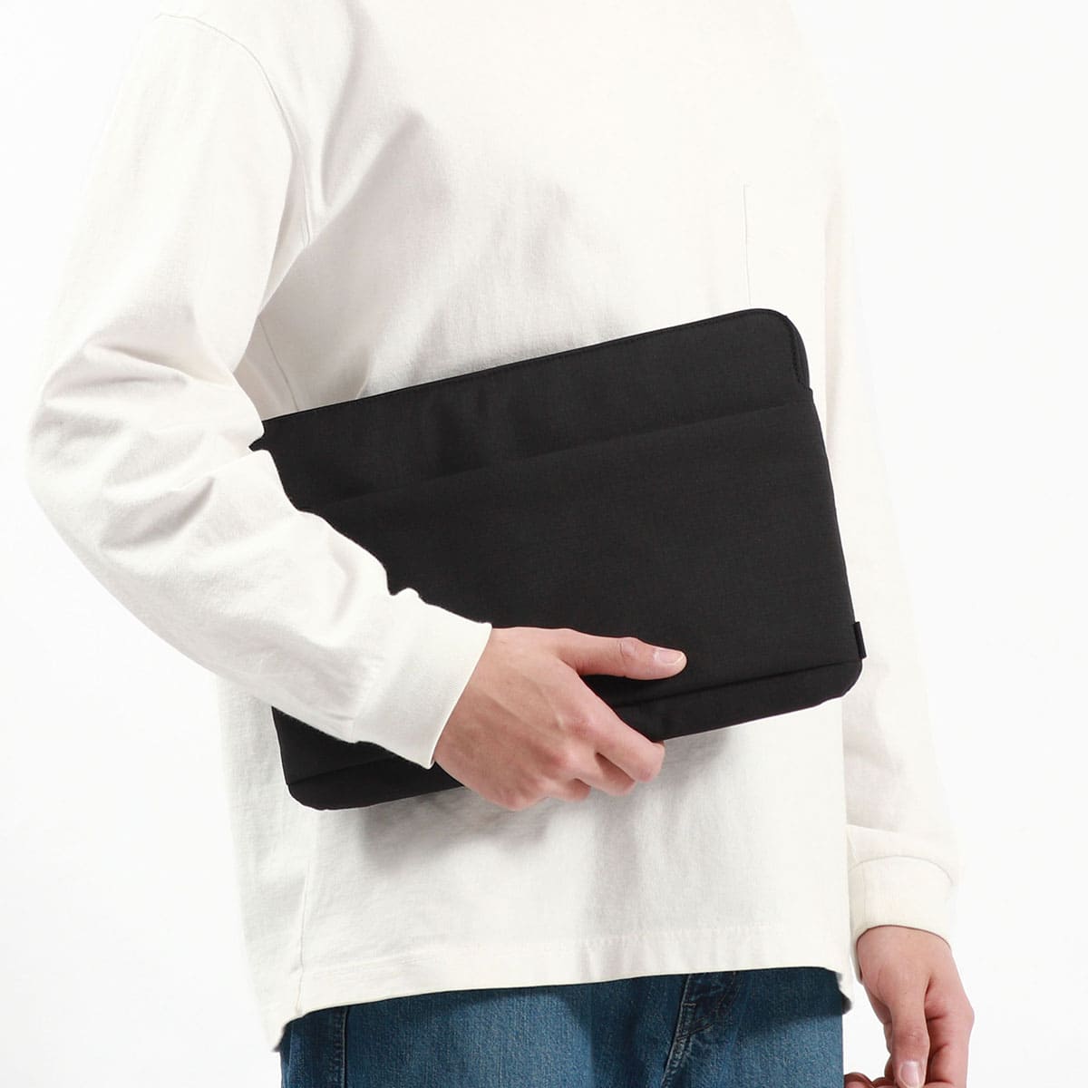 日本正規品】incase インケース Go Sleeve for Up to 14 Laptop PC