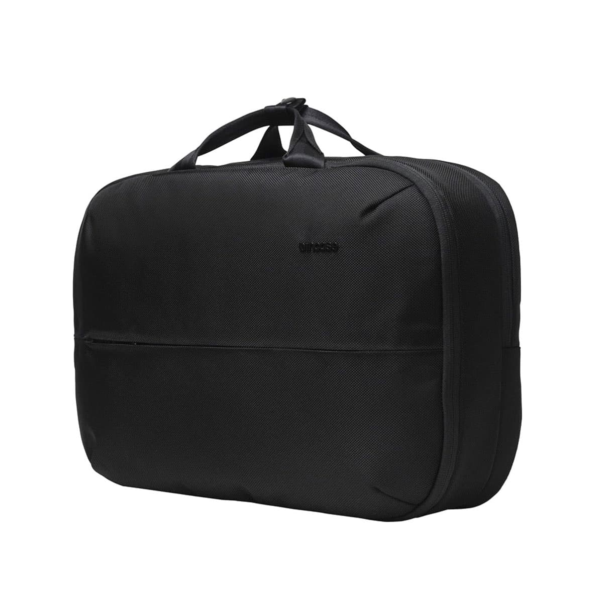 日本正規品】incase インケース Tracks Two-Way Brief 18.6L ブリーフ