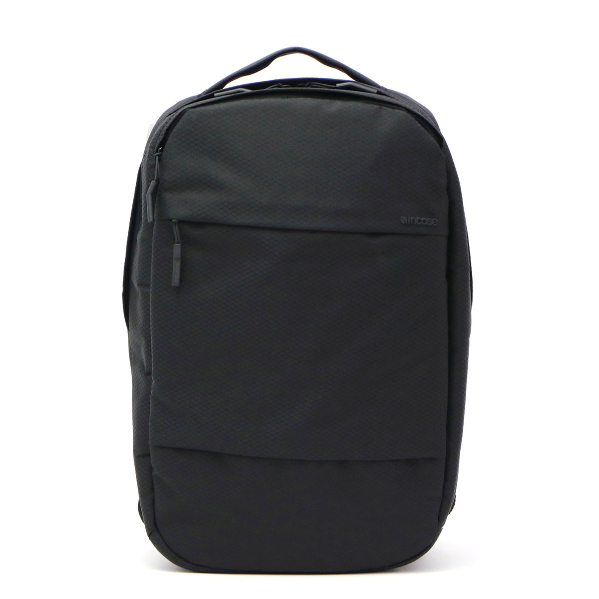 incase City Collection Compact BackPack2