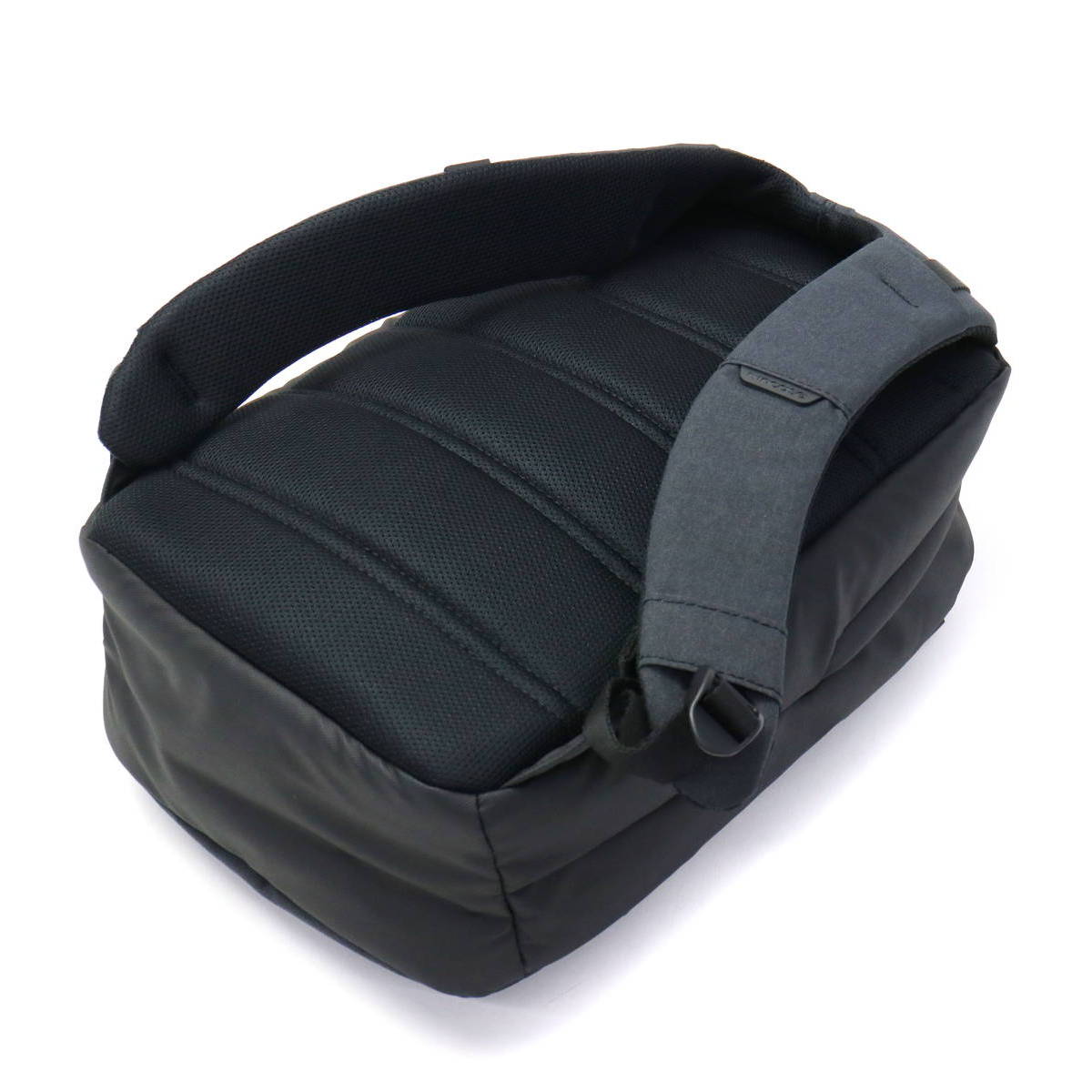 日本正規品】incase インケース City City Dot Backpack バック 日本正規品】incase インケース City City Dot Backpack バック
