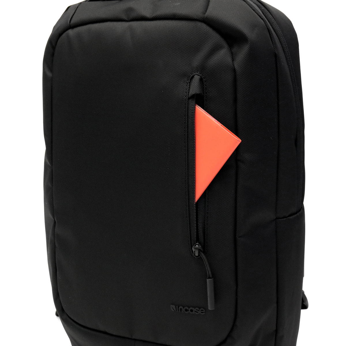 incase ナイロンライトバックパック Nylon Lite Backpack