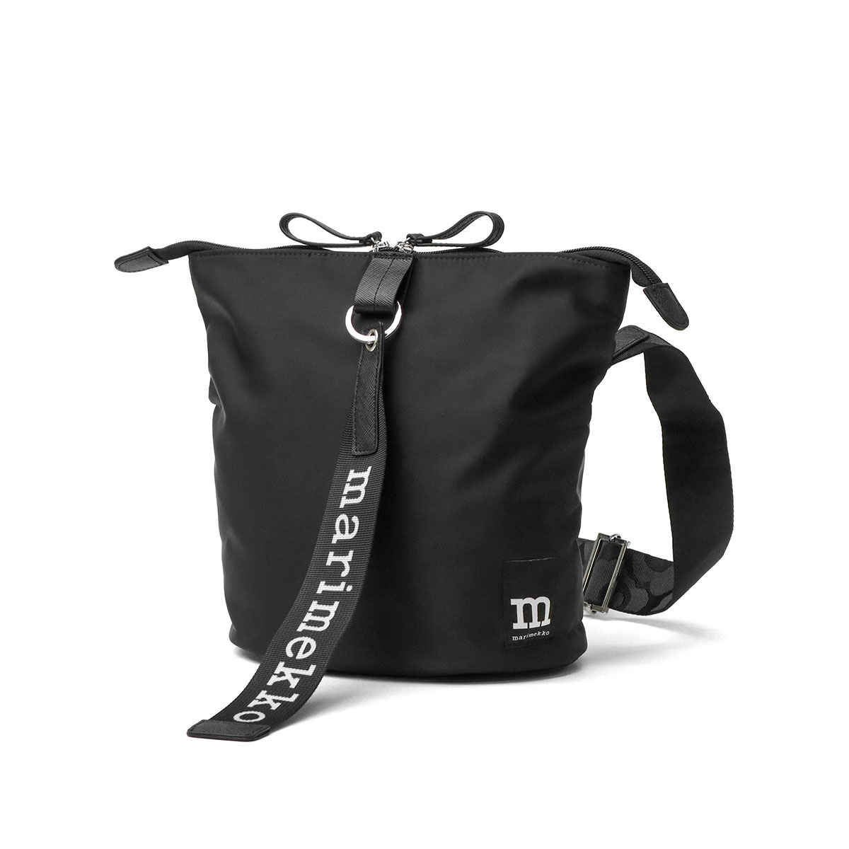 日本正規品】 marimekko マリメッコ Carry All Solid ショルダーバッグ 