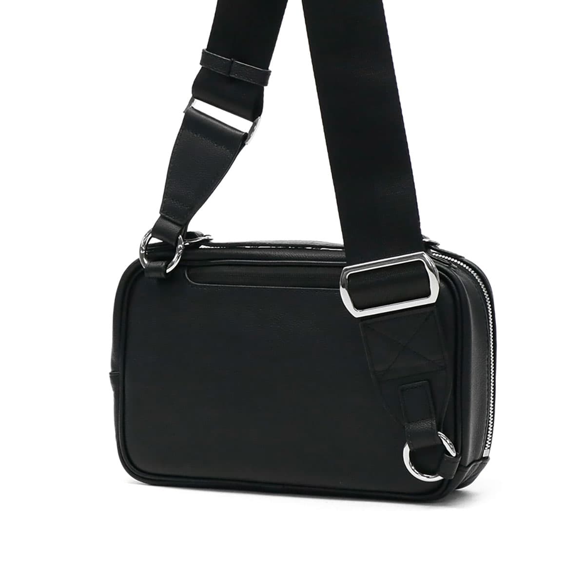 nunc ヌンク L Shaped Belt Bag ショルダーバッグ NN456|【正規 nunc ヌンク L Shaped Belt Bag ショルダーバッグ NN456|【正規