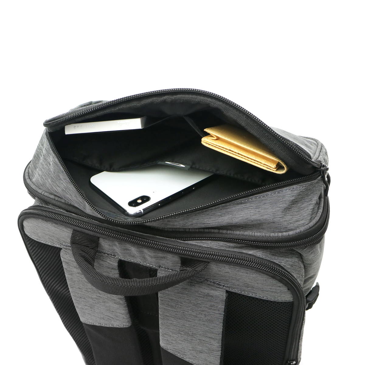 セール30%OFF】OAKLEY オークリー Essential Box Pack M 4.0 バック