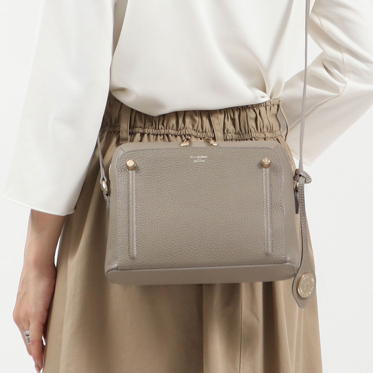 Pelle Morbida VE033 ショルダーバッグ ペールカーキ 【公式通販】