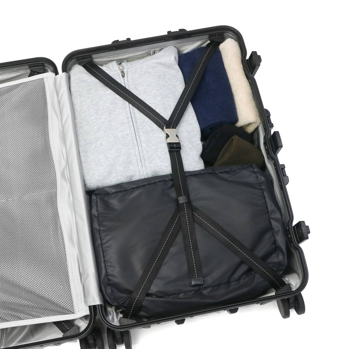 RICARDO リカルド Aileron 24-inch Spinner Suitcase スーツ RICARDO リカルド Aileron 24-inch Spinner Suitcase スーツ