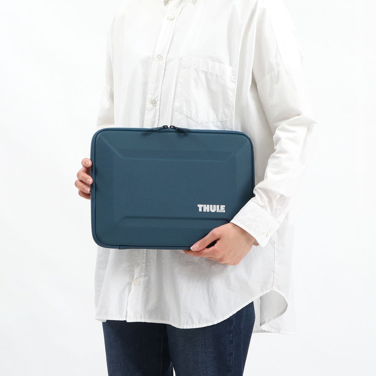 THULE スーリーThule Gauntlet スリーブMacBook 13インチ PCケース