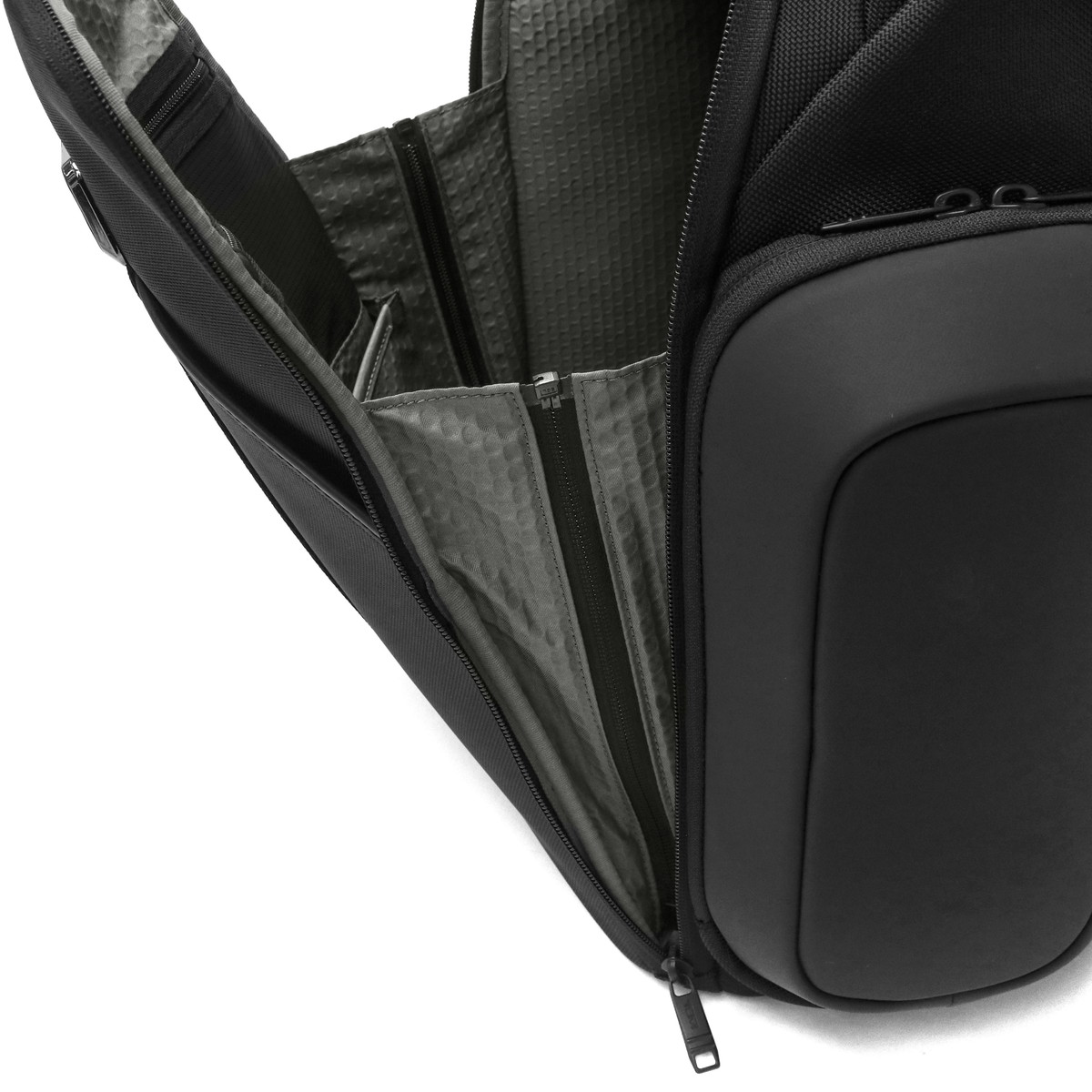 正規品5年保証】TUMI トゥミ ALPHA BRAVO Esports プロ・ラージ 正規品5年保証】TUMI トゥミ ALPHA BRAVO Esports プロ・ラージ