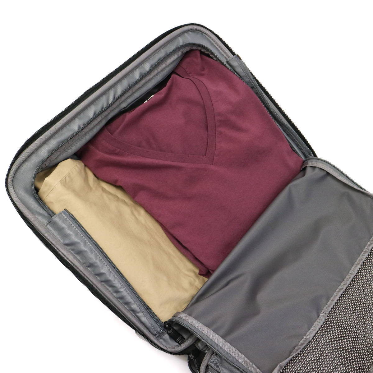 美品TUMI トゥミキャリーケース26003D4 拡張可能3気室