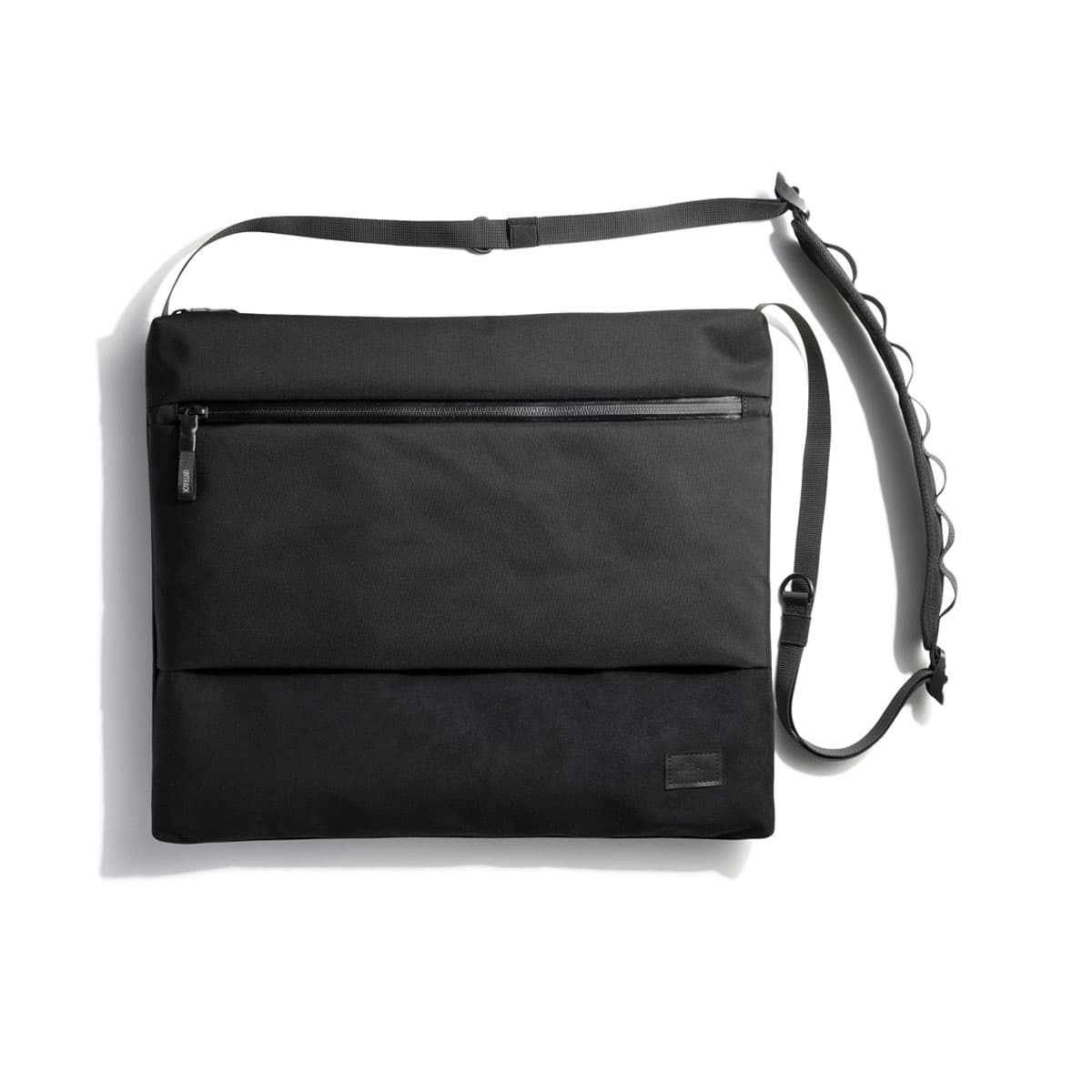 セール30%OFF】UNTRACK アントラック UT OUTDOOR CE Shoulder Bag M 