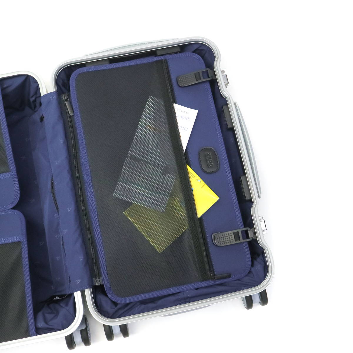 正規品5年保証】ZERO HALLIBURTON ゼロハリバートン PURSUIT ALUMINUM 
