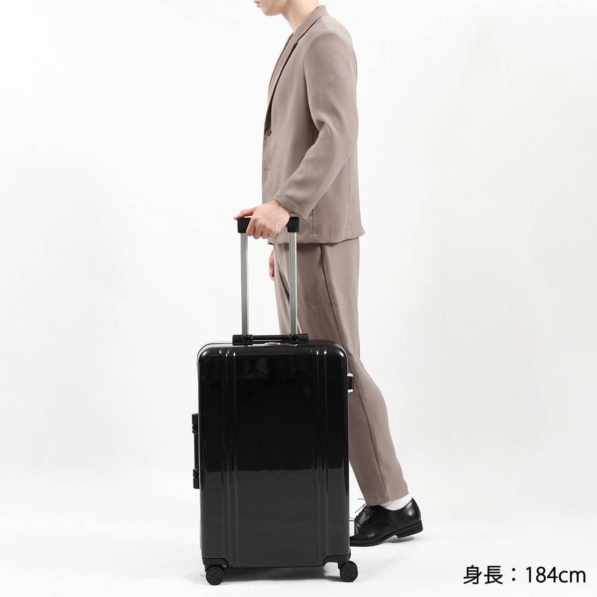 正規品10年保証】ZERO HALLIBURTON ゼロハリバートン Classic 正規品10年保証】ZERO HALLIBURTON ゼロハリバートン Classic