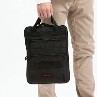 Pc収納ケース 正規販売店 カバン 小物の専門店のギャレリアモール