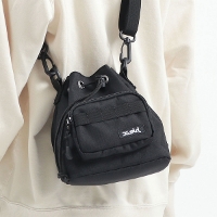 X-girl GbNXK[ MILLS LOGO BUCKET SHOULDER BAG V_[obO 105221053005