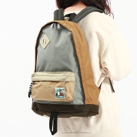 y{KizCHUMS `X 40 Years Classic Day Pack CD bN CH60-3667