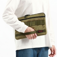 y{KizBRIEFING u[tBO MADE IN USA KHAKI COLLECTION CLUTCH Nb`obO BRF488219