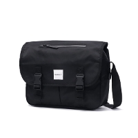 yKi1Nۏ؁zMAKAVELIC }LxbN SIERRA AVANT MESSENGER BAG 10L 3124-10510