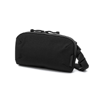 ALPAKA �A���p�J FLIGHT POUCH PRO �V�����_�[�o�b�O 4233