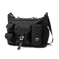 UNTRACK �A���g���b�N THE URBAN CLIMBER Boat-Shaped Shoulder Bag �V�����_�[�o�b�O 60524