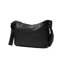 ACOC �A�R�b�N Glossy Panel Cross Bag �V�����_�[�o�b�O 325BG670